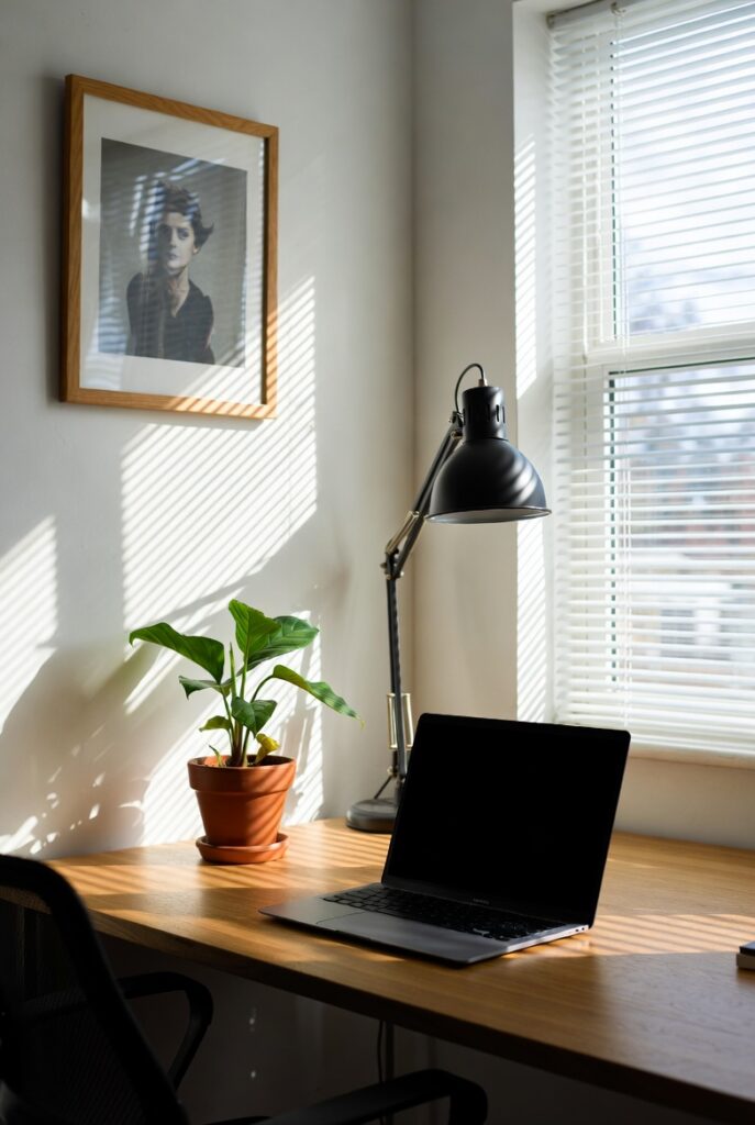 Menciptakan Lingkungan Kerja yang Terasa Lebih Ringan